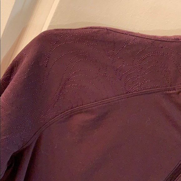 NWT Lululemon Toasty Tech 1/2 Zip - Picture 2 of 4